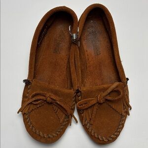 Minnetonka Brown Suede Kilty Moccasin Loafers Well-Loved Women’s Sz7 #0268
